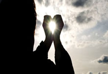 开云体育官网：王大雷：失误就是失误没什么好说的，说实话我也没看到球过来.